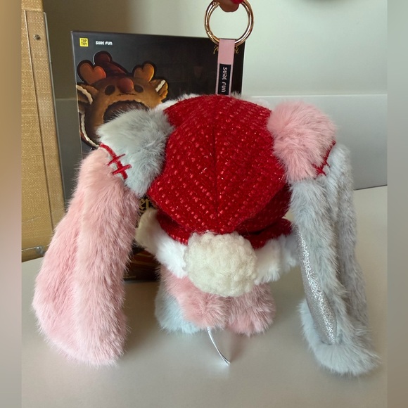Winter Weirdness Mei Mei Pink Bunny Plush Pendant NIB - Picture 5 of 7